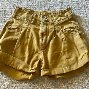Pilcro high waisted shorts size 24